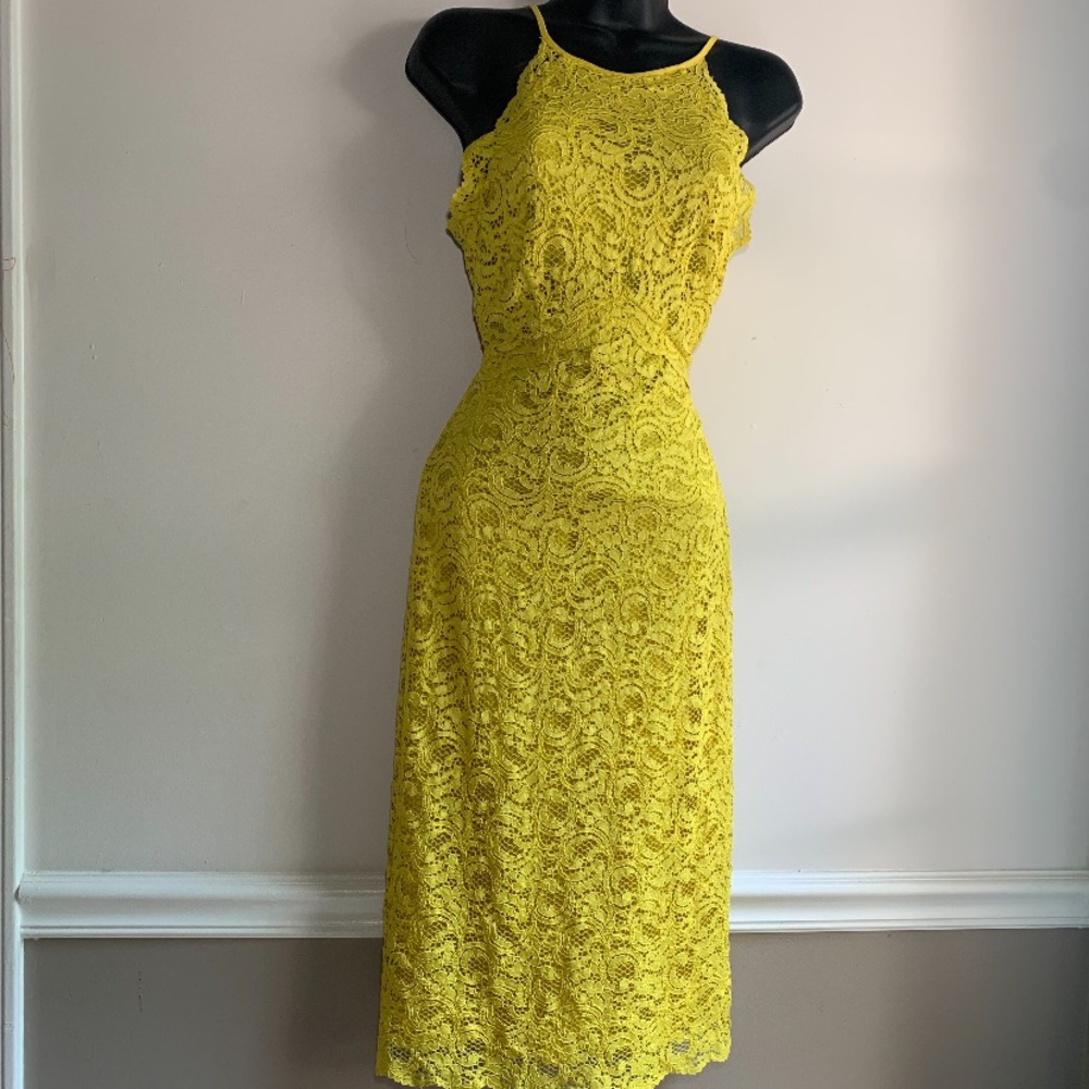 Dress - Picture 3 of 7